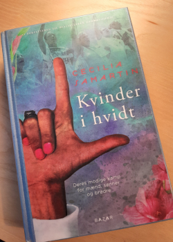 EN GOD BOG KVINDER I HVIDT En god bog?